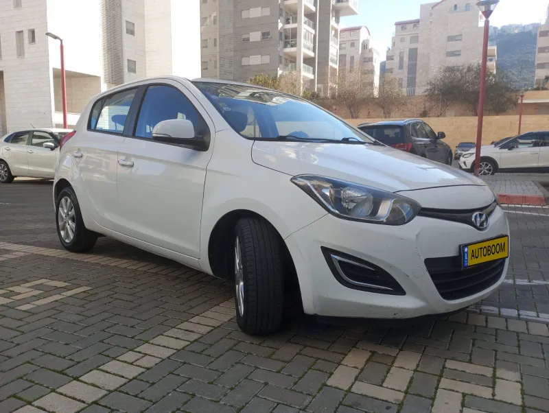 Hyundai i20 2nd hand, 2014, private hand
