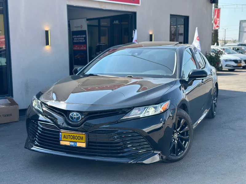 Toyota Camry 2nd hand, 2020, private hand