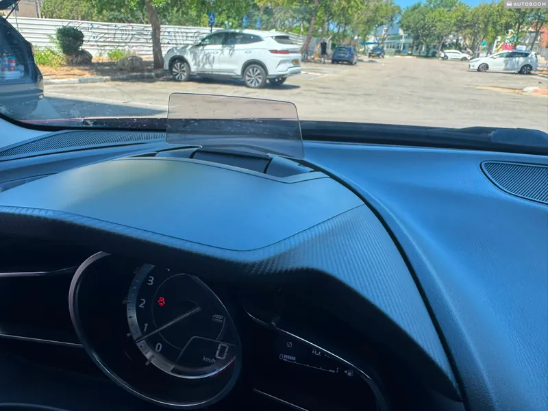 Mazda 3 2nd hand, 2015, private