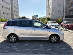Mazda 5, 2009, фото