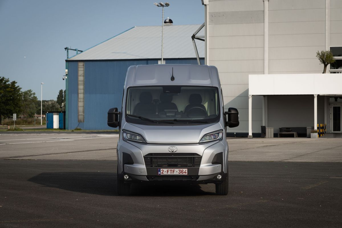 Toyota ProAce Max 2023. Кузов, экстерьер. Фургон, 1 поколение