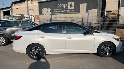 Nissan Sentra с пробегом, 2022, частная рука