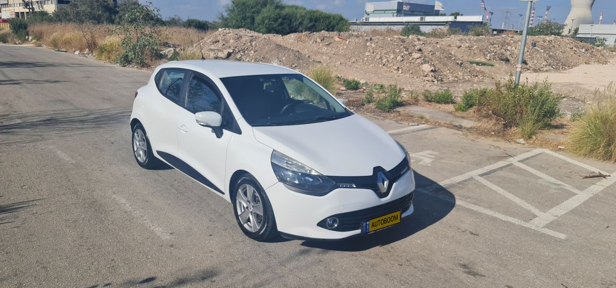 Renault Clio 2nd hand, 2015