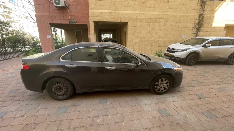 Honda Accord 2nd hand, 2011, private hand