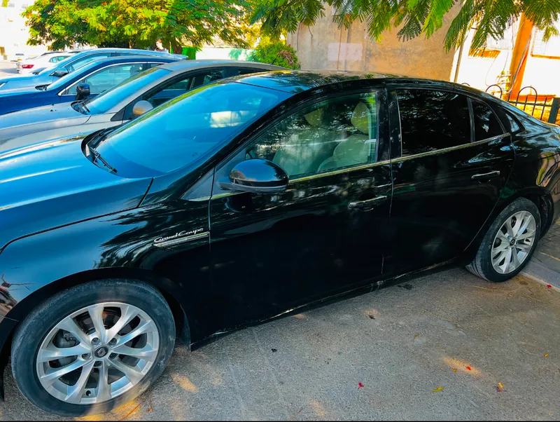 Renault Megane 2ème main, 2018, main privée