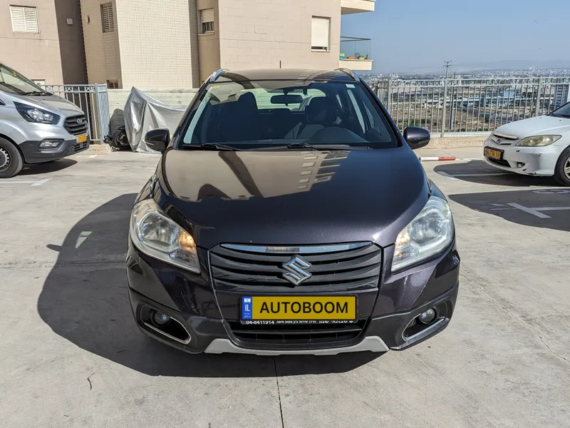 Suzuki SX4 2ème main, 2014, main privée
