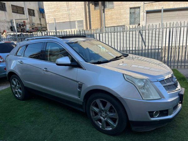 קאדילק SRX יד 2 רכב, 2012