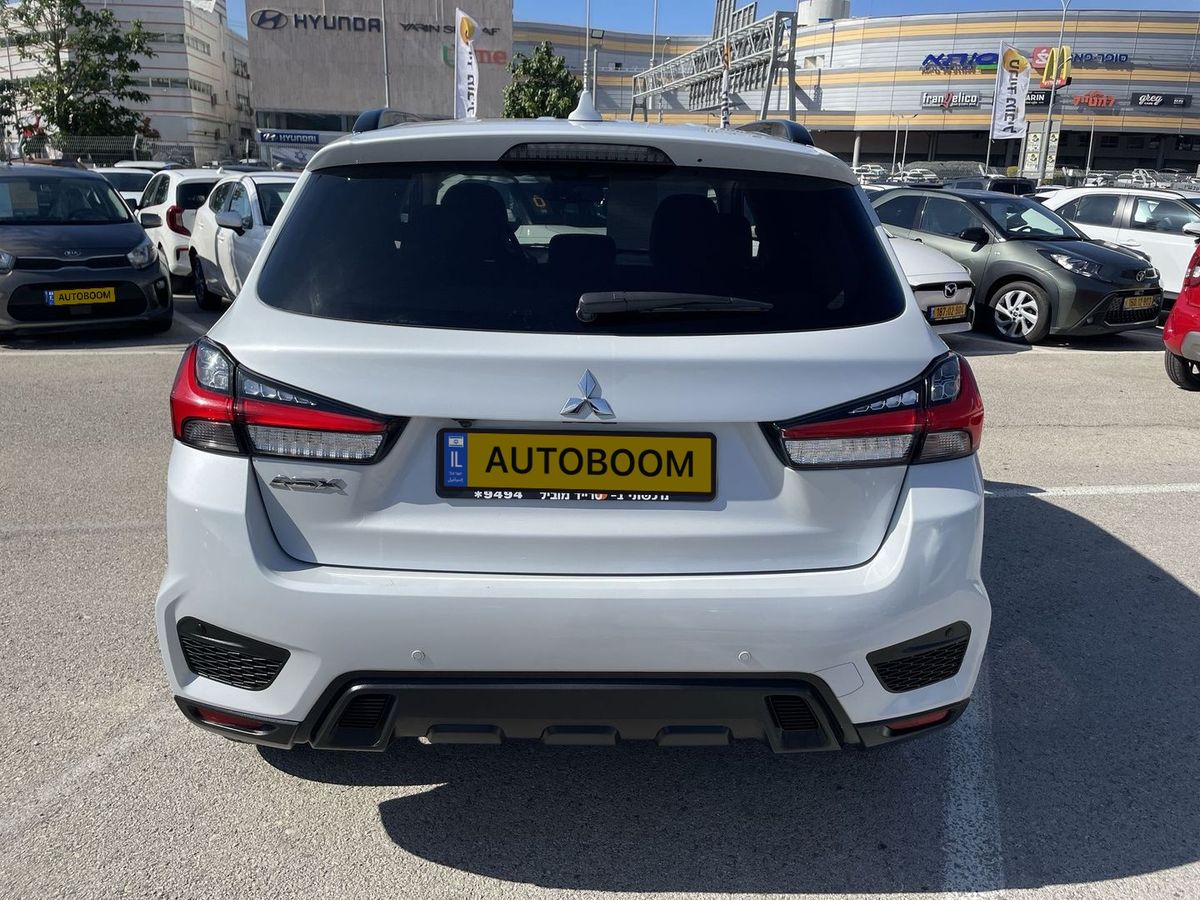 Mitsubishi ASX 2nd hand, 2022, private hand