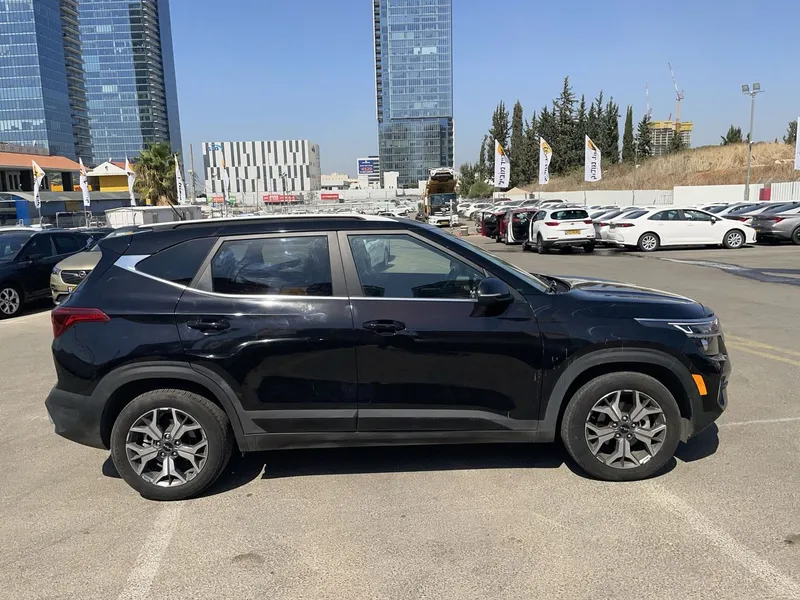 Kia Seltos с пробегом, 2022, частная рука