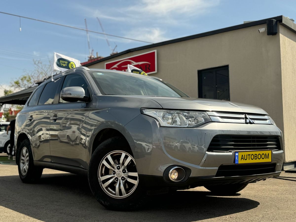 Mitsubishi Outlander с пробегом, 2015