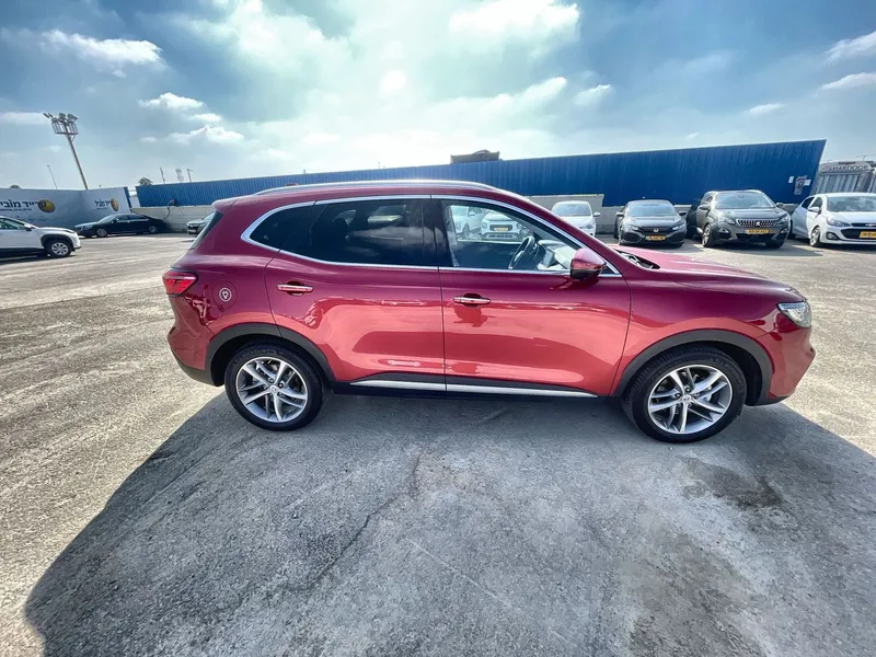 MG EHS 2ème main, 2021, main privée