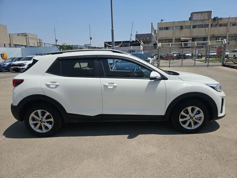 Kia Stonic 2nd hand, 2022, private hand