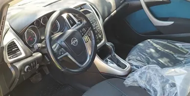 Opel Astra 2ème main, 2011