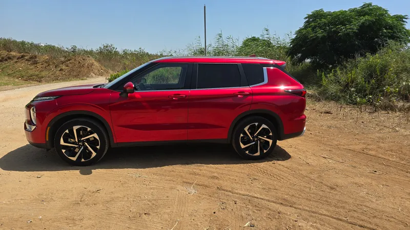 Mitsubishi Outlander 2ème main, 2021, main privée
