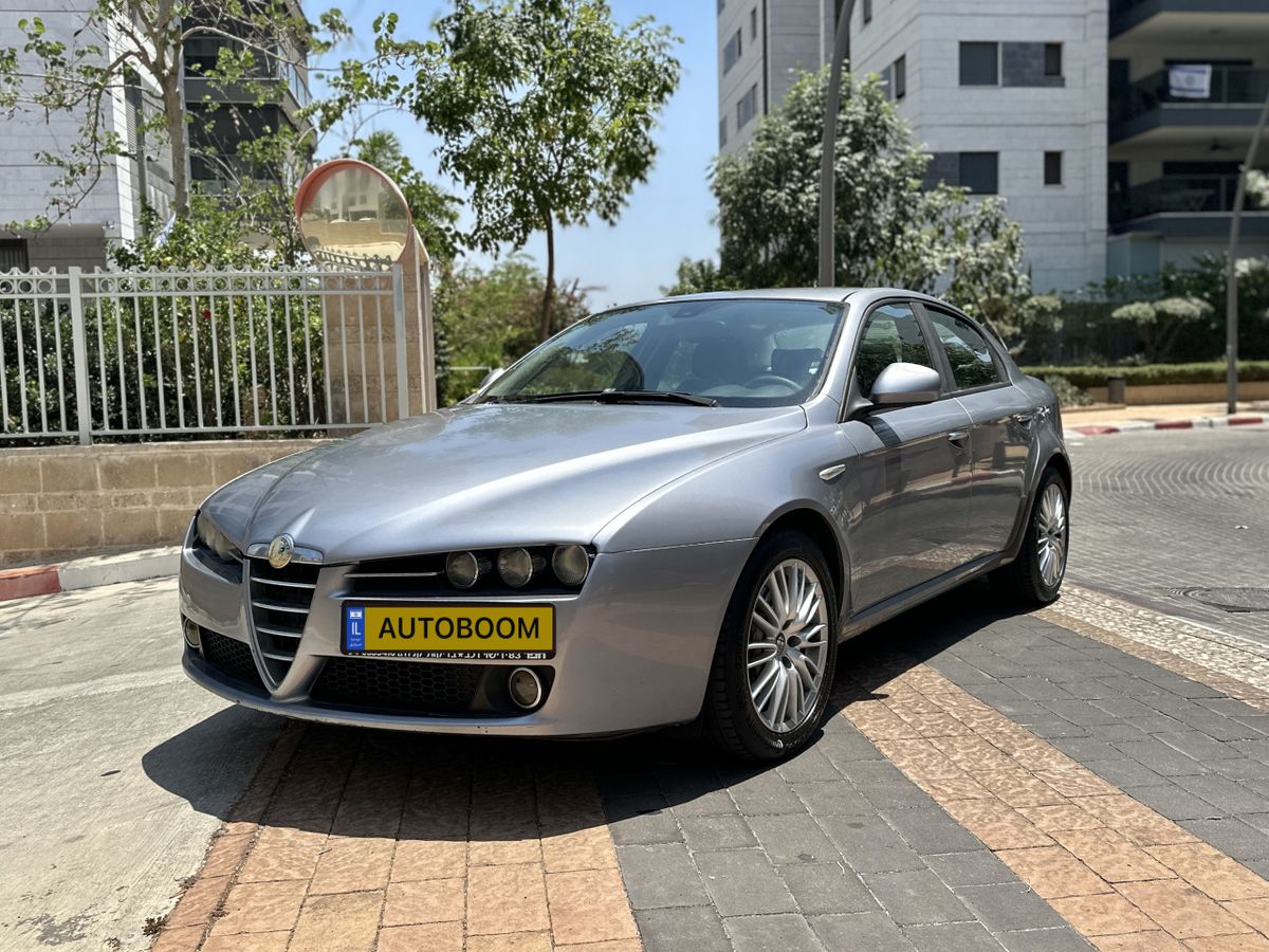 Alfa Romeo 159 с пробегом, 2010, частная рука