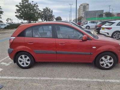 Kia Rio с пробегом, 2008, частная рука