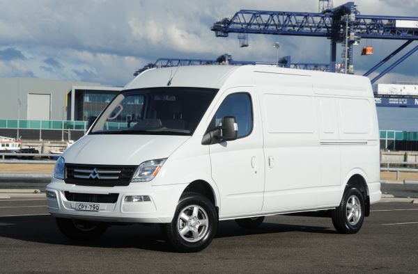 Maxus V80 2011. Bodywork, Exterior. Van, 1 generation