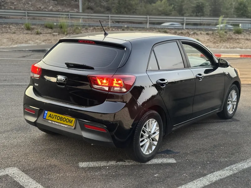 Kia Rio 2nd hand, 2018, private hand