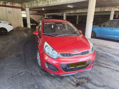 Kia Rio 2nd hand, 2013, private hand