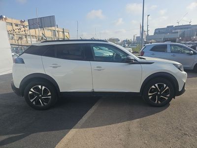 Peugeot 2008 2nd hand, 2022, private hand