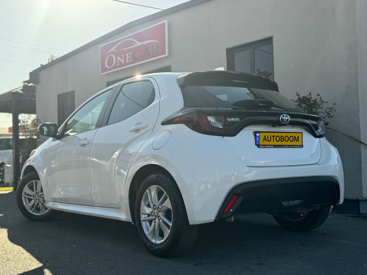 Toyota Yaris 2nd hand, 2021, private hand