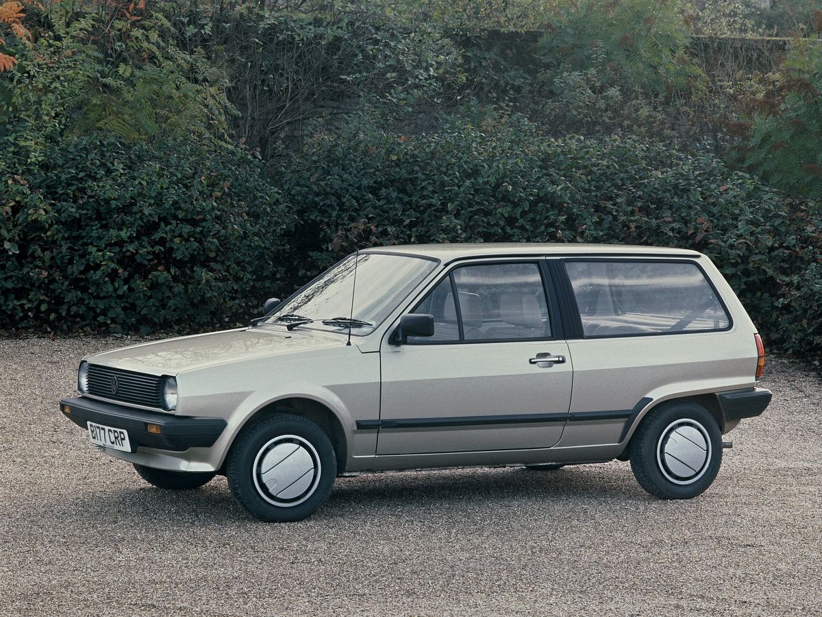 פולקסווגן פולו ‏1982. מרכב, צורה. מיני 3 דלתות, 2 דור