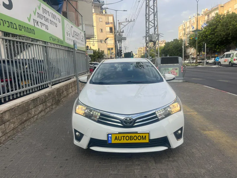 Toyota Corolla 2ème main, 2014, main privée