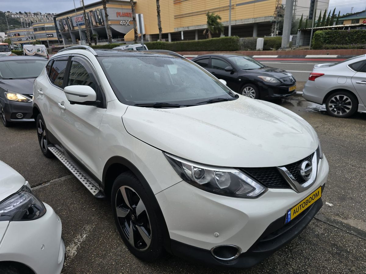 Nissan Qashqai 2nd hand, 2015, private