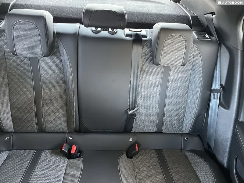 Peugeot 2008 2nd hand, 2024, private