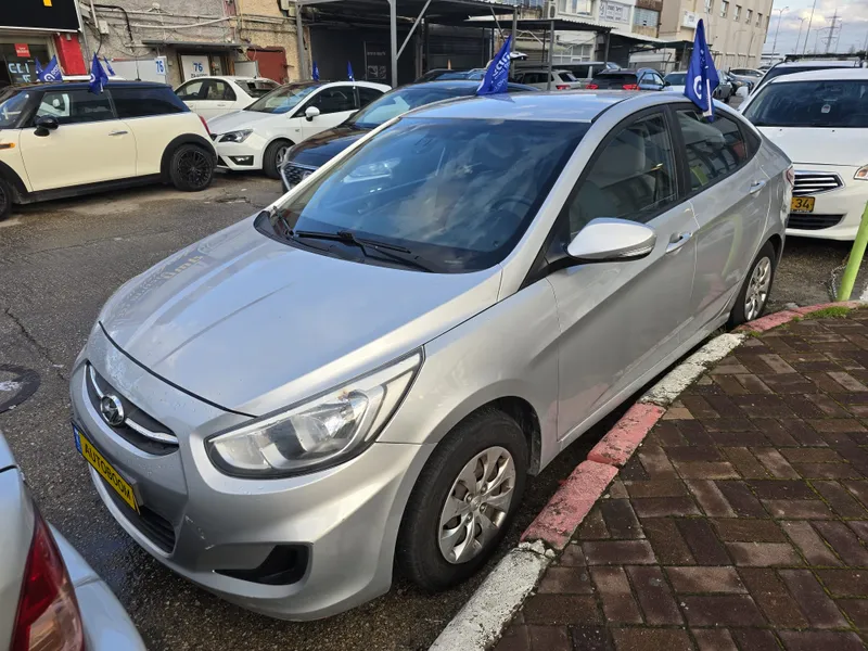 Hyundai i25 с пробегом, 2016