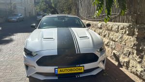 Ford Mustang, 2023, фото