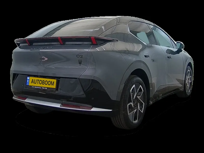 Lynk&Co 02 nouvelle voiture, 2025