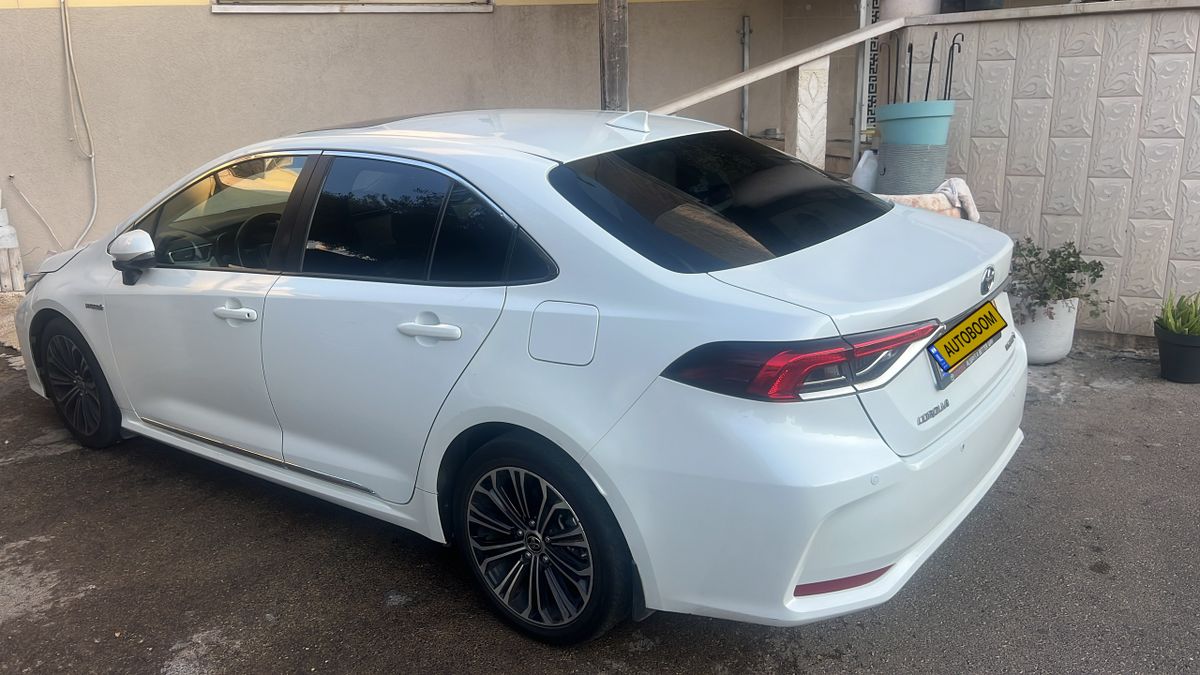 Toyota Corolla 2nd hand, 2021, private hand