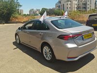 Toyota Corolla с пробегом, 2022