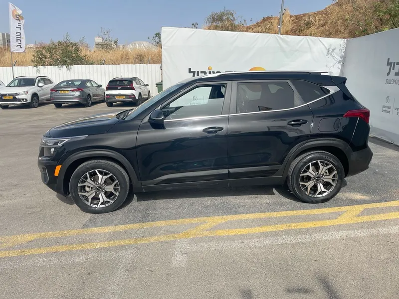 Kia Seltos 2nd hand, 2022, private hand