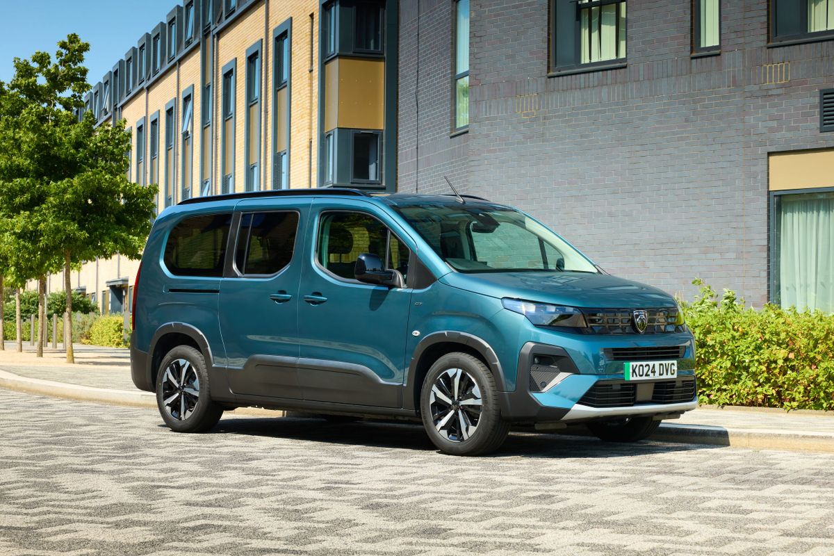 Peugeot Rifter 2023. Кузов. Компактвэн Лонг, 1 поколение, рестайлинг