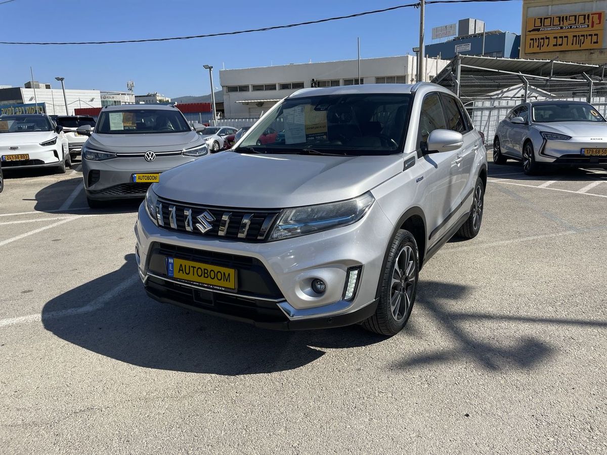 Suzuki Vitara 2nd hand, 2022, private hand