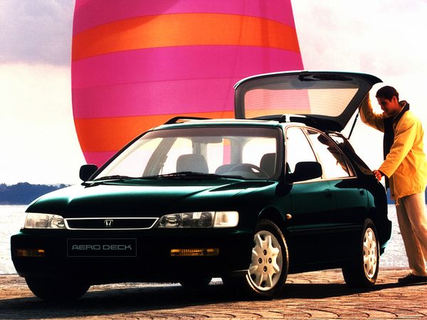 Honda Accord (USA) 1995. Carrosserie, extérieur. Break 5-portes, 5 génération, restyling
