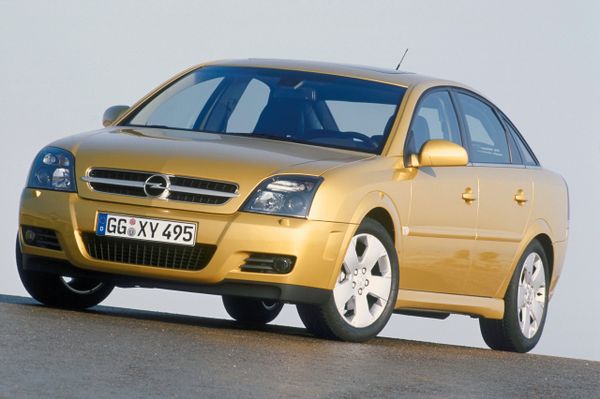 Opel Vectra 2002. Carrosserie, extérieur. Liftback, 3 génération