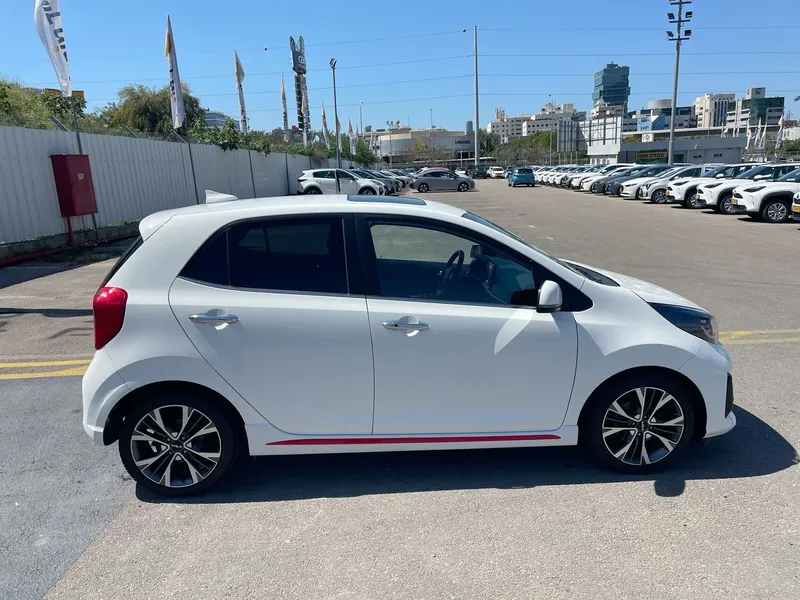 Kia Picanto 2nd hand, 2022, private hand