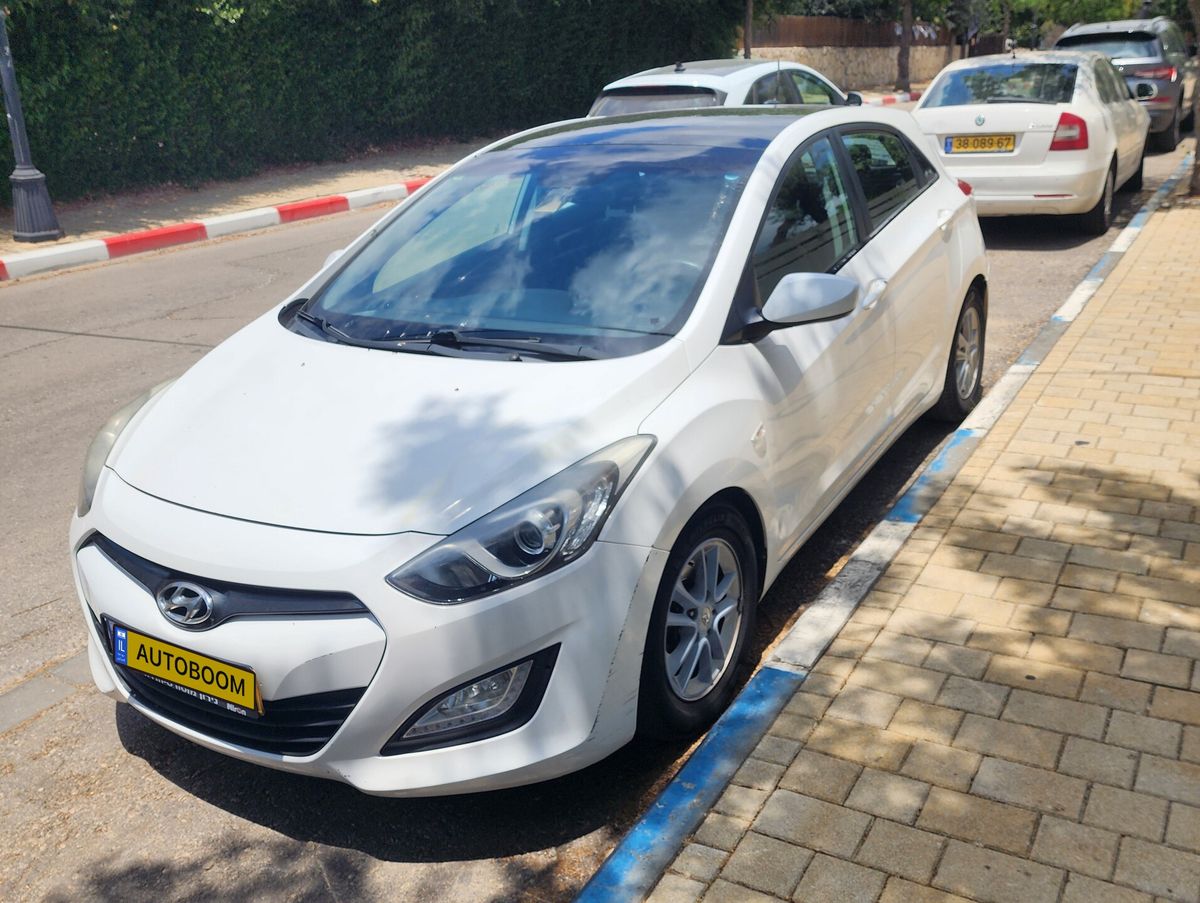 יונדאי i30 יד 2 רכב, 2013, פרטי