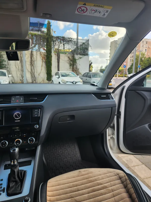 Skoda Octavia 2nd hand, 2017, private hand