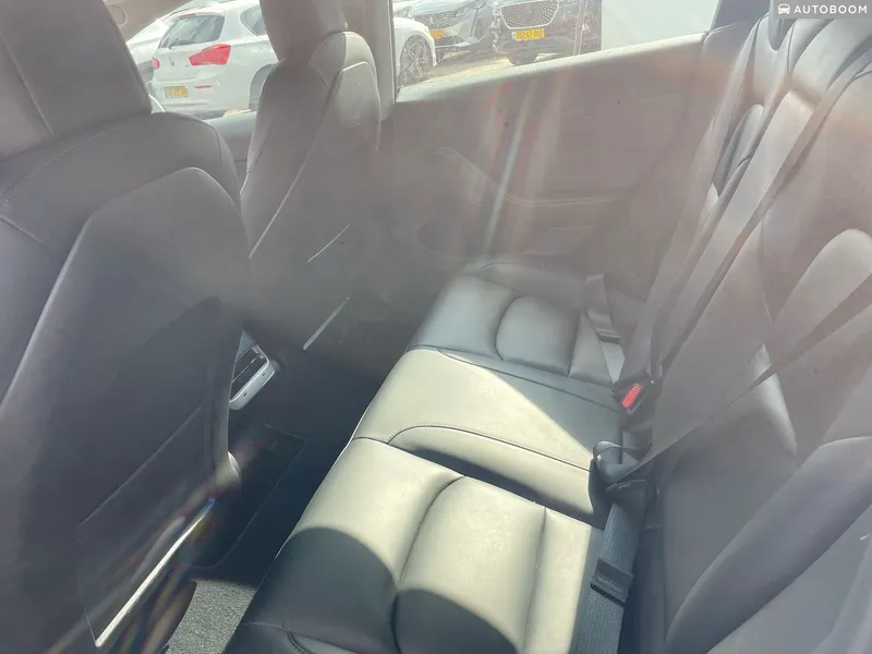 Tesla Model 3 2nd hand, 2023