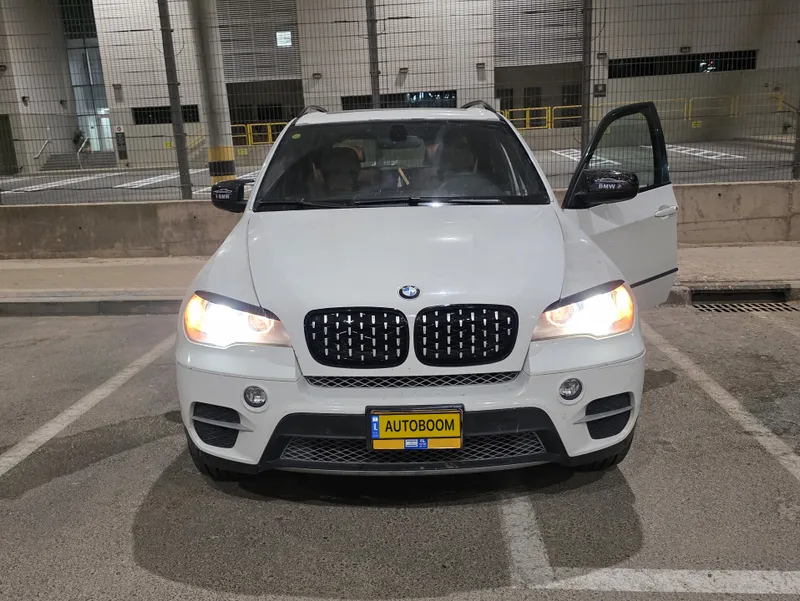 BMW X5 с пробегом, 2011