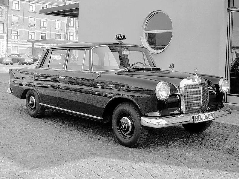 مرسيدس بنز W110 1961. الهيكل، المظهر الخارجي. سيدان, 1 الجيل