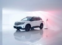 Citroen C5 Aircross Plug-in Hybrid. Efficient and convenient