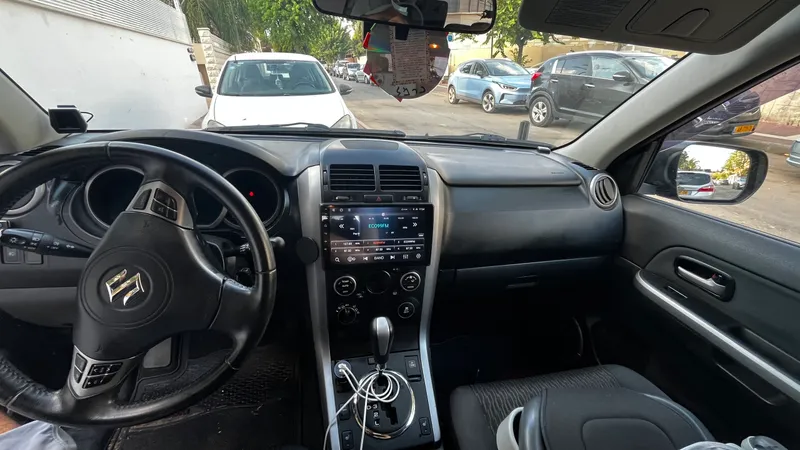 Suzuki Grand Vitara 2nd hand, 2015, private hand