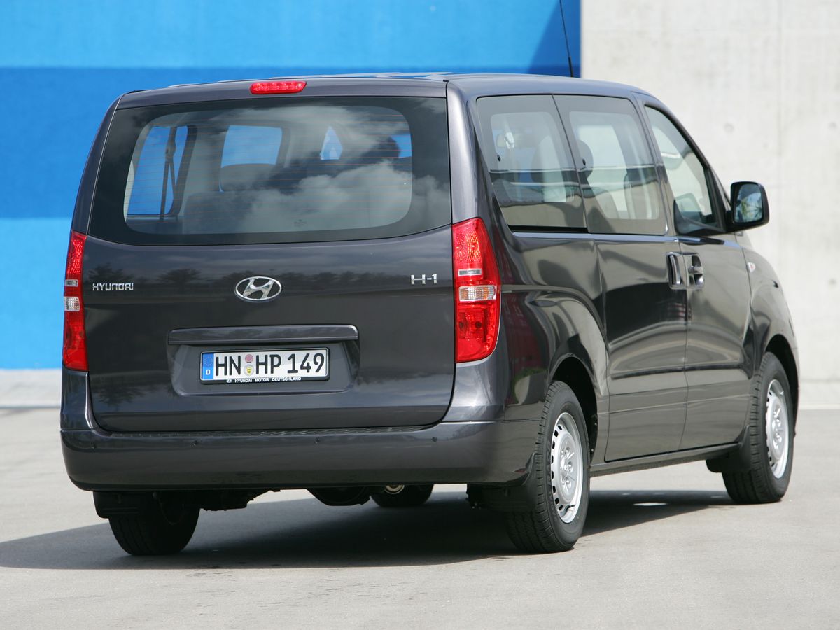 Hyundai i800 2007. Carrosserie, extérieur. Monospace, 2 génération