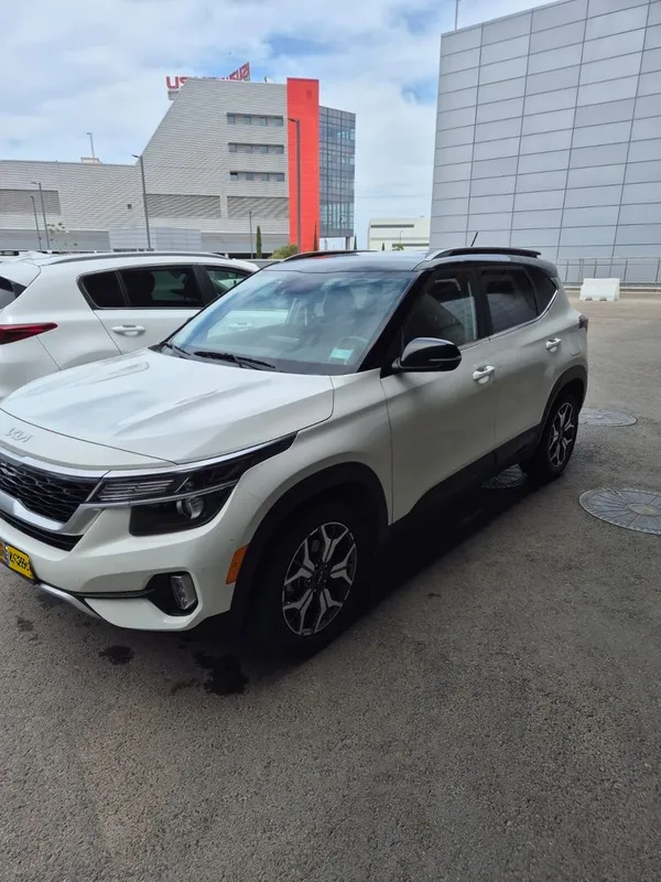 Kia Seltos 2nd hand, 2022, private hand