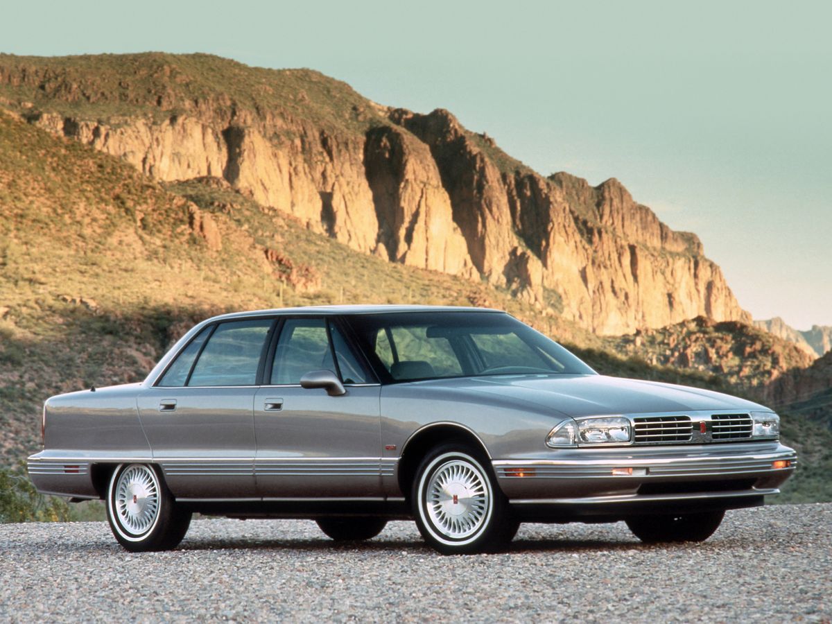 Oldsmobile Ninety Eight 1991. Bodywork, Exterior. Sedan, 11 generation